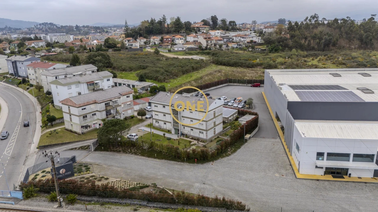 Apartamento T3 para Venda em Vila Nova de Famalicão e Calendário Foto 8