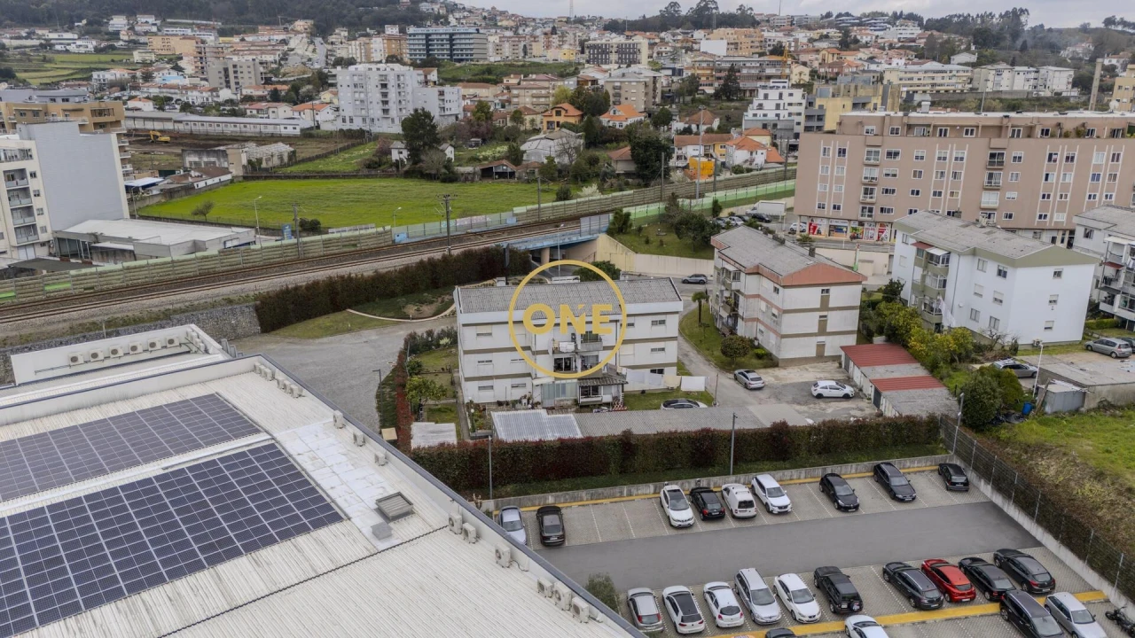 Apartamento T3 para Venda em Vila Nova de Famalicão e Calendário Foto 13