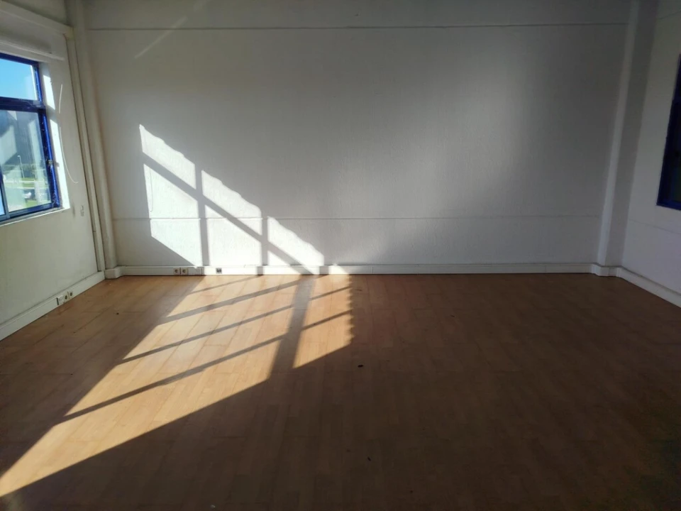 Armazém para Venda em Alverca do Ribatejo e Sobralinho Foto 4