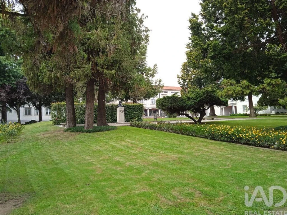 Apartamento T4 para Arrendamento em Vila Nova de Famalicão e Calendário Foto 6