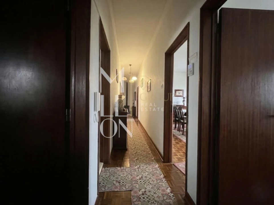 Moradia T5 para Venda em Almeirim Foto 11