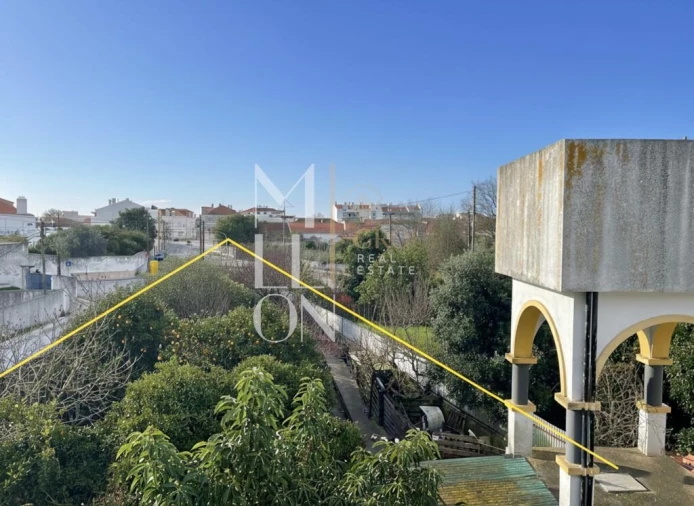 Moradia T5 para Venda em Almeirim Foto 23