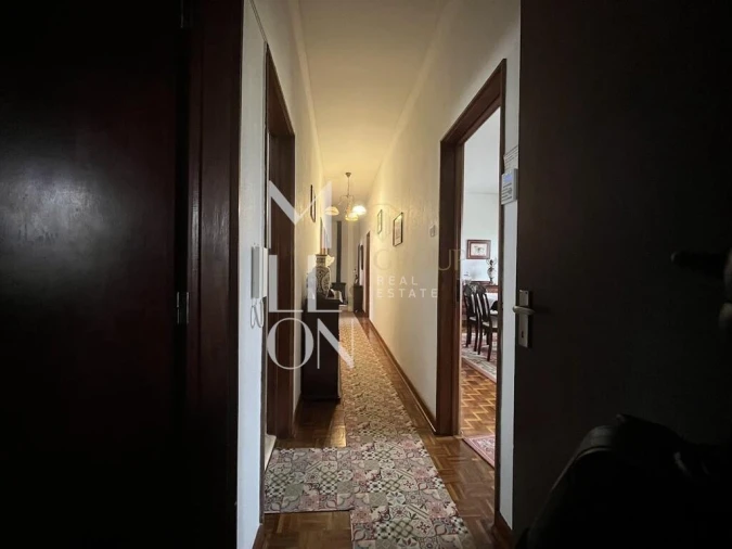 Moradia T5 para Venda em Almeirim Foto 11