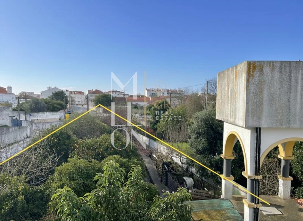 Moradia T5 para Venda em Almeirim Foto 23