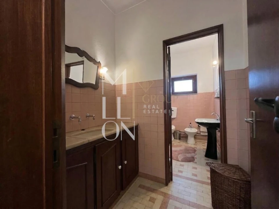 Moradia T5 para Venda em Almeirim Foto 13