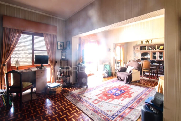 Apartamento T4 para Venda em Faro (Sé e São Pedro) Foto 14