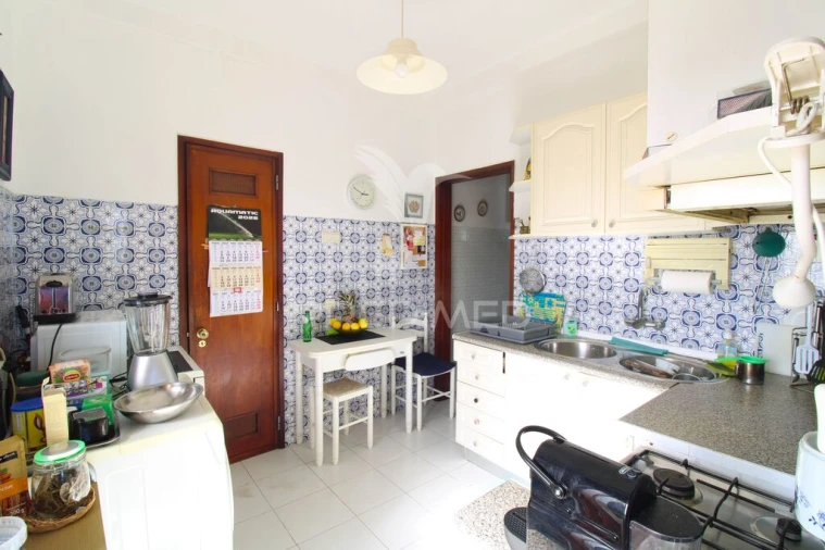 Apartamento T4 para Venda em Faro (Sé e São Pedro) Foto 4