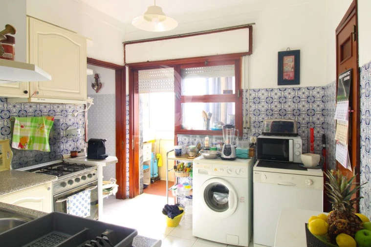 Apartamento T4 para Venda em Faro (Sé e São Pedro) Foto 3