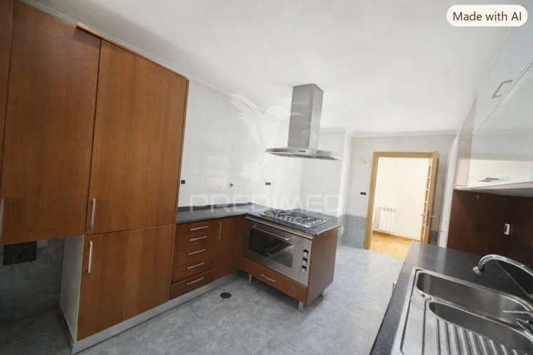 Apartamento T2 para Venda em Vila Franca de Xira Foto 2