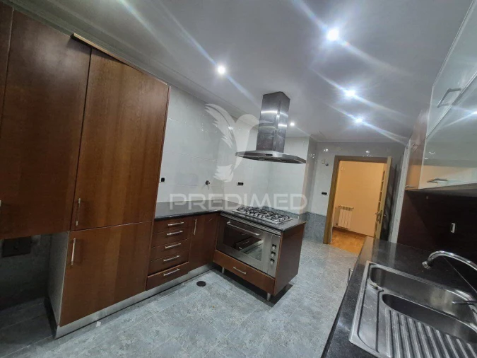 Apartamento T2 para Venda em Vila Franca de Xira Foto 18