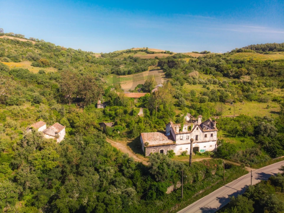 Terreno para Venda em Milharado Foto 1