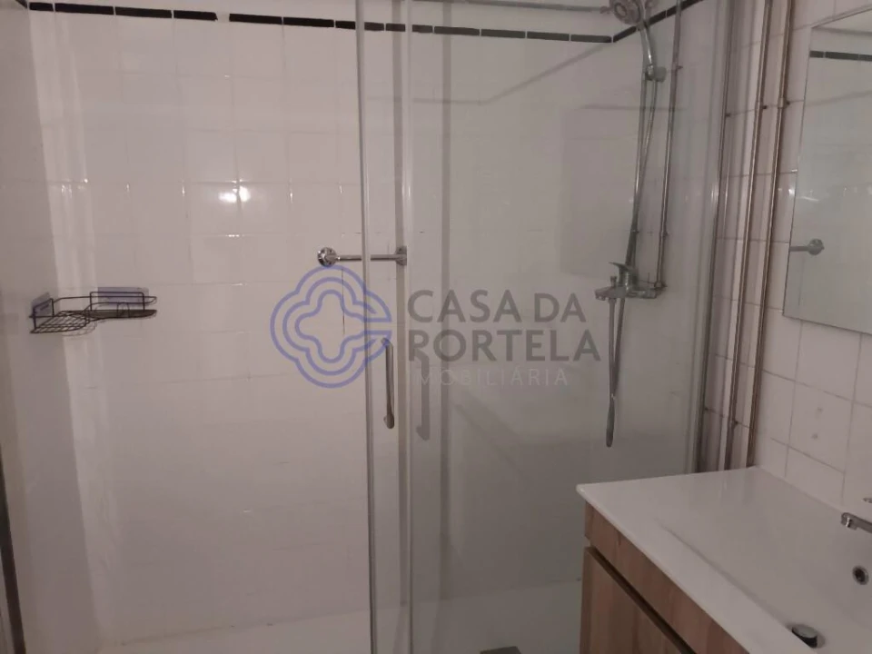 Apartamento T3 para Arrendamento em Paranhos Foto 9