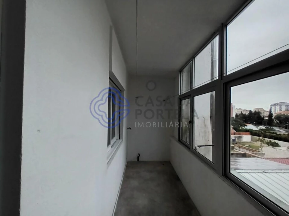 Apartamento T3 para Arrendamento em Paranhos Foto 17