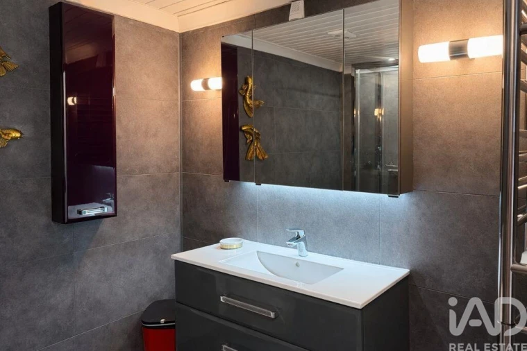 Apartamento T1 para Venda em Guia Foto 12