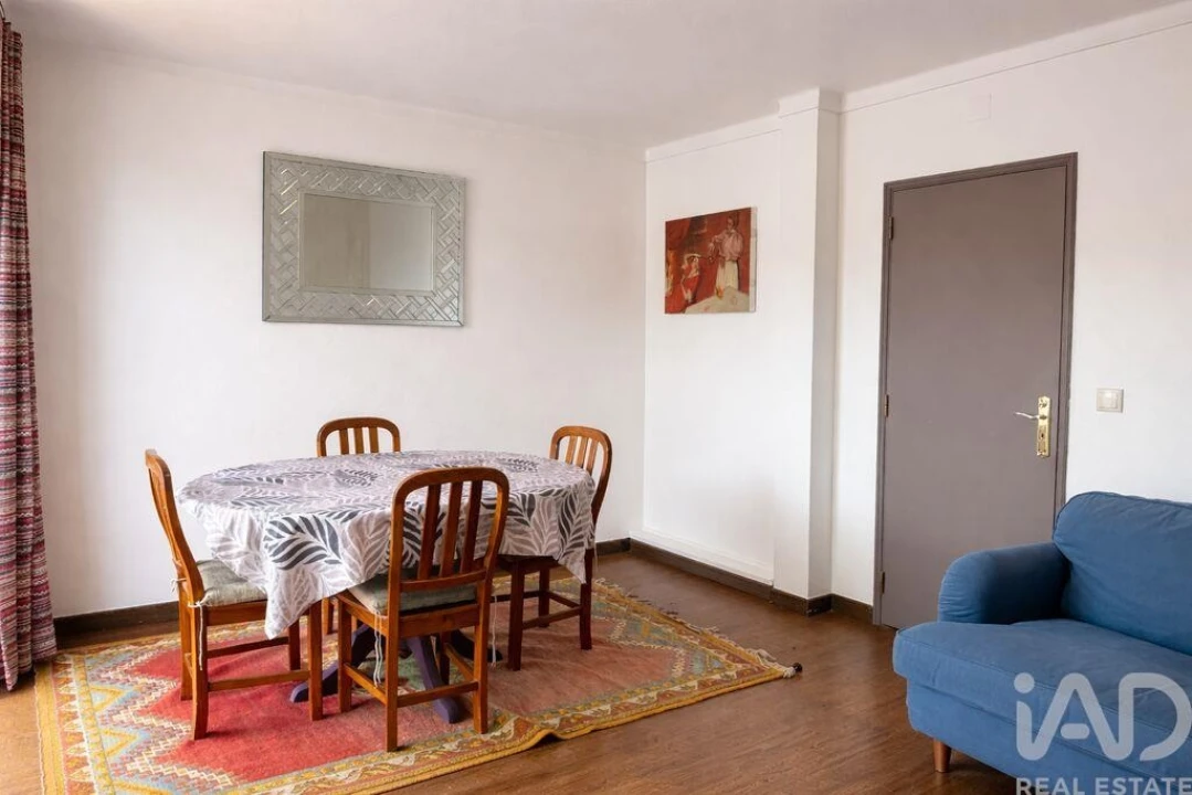 Apartamento T1 para Venda em Guia Foto 16