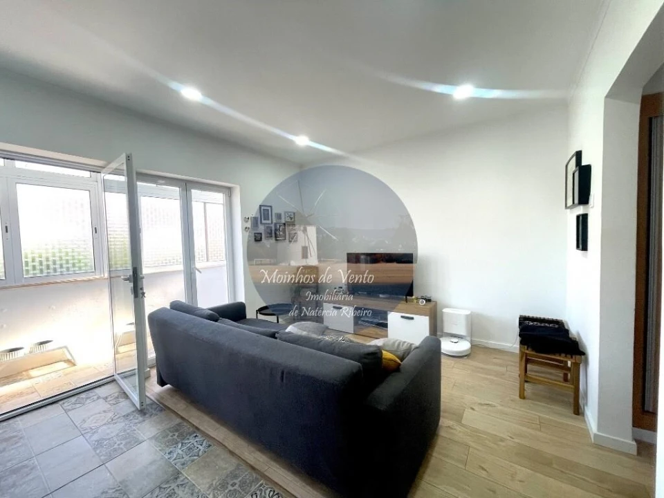 Apartamento T1 para Venda em Barreiro e Lavradio Foto 3