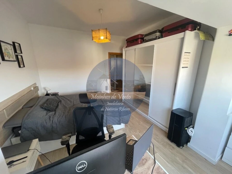 Apartamento T1 para Venda em Barreiro e Lavradio Foto 9