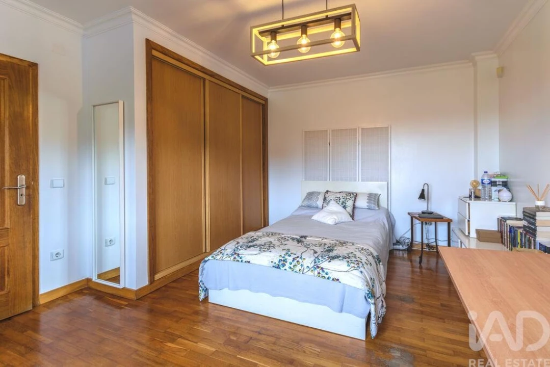 Moradia T4 para Venda em Caldas da Rainha - Santo Onofre e Serra do Bouro Foto 13