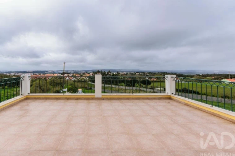 Moradia T4 para Venda em Caldas da Rainha - Santo Onofre e Serra do Bouro Foto 23