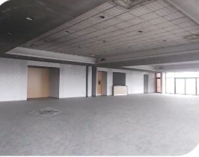 Armazém para Venda em Samora Correia Foto 2