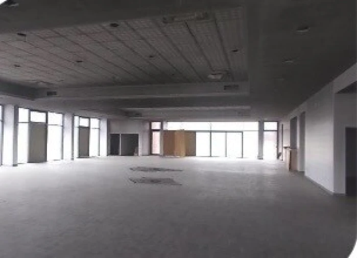 Armazém para Venda em Samora Correia