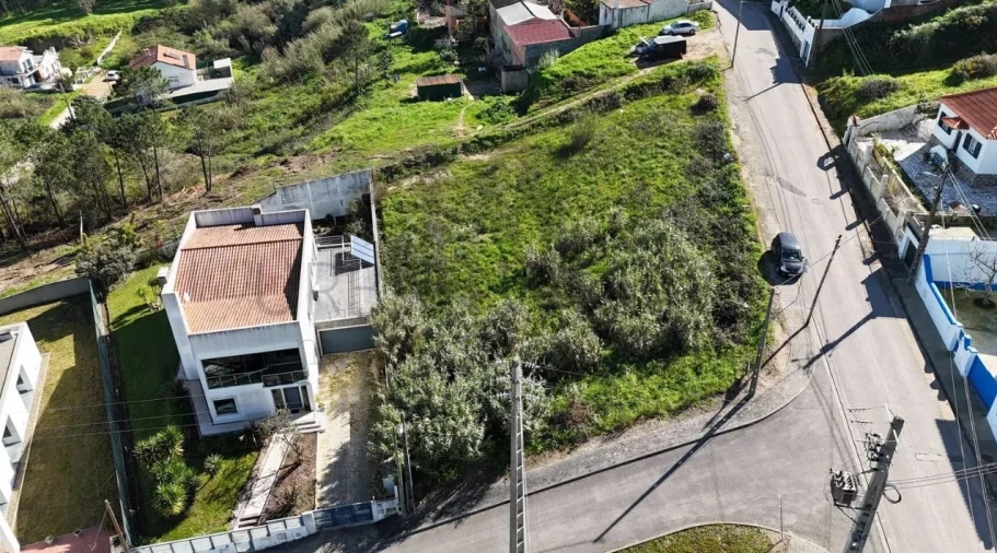 Terreno para Venda em Venda do Pinheiro e Santo Estêvão das Galés Foto 5