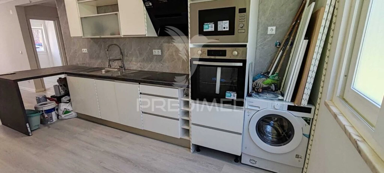 Apartamento T2 para Venda em Benfica Foto 4