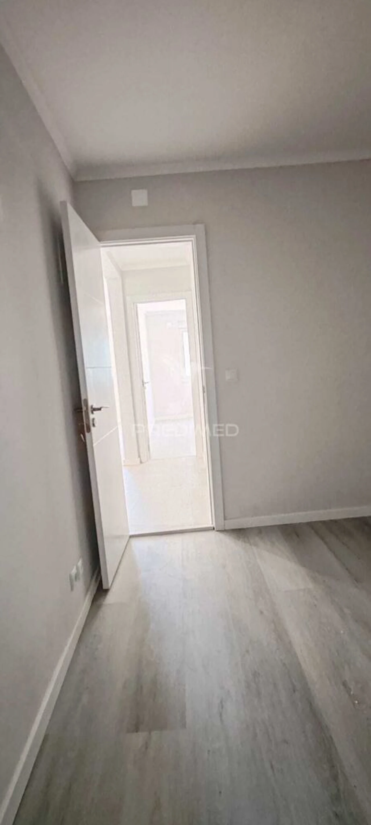 Apartamento T2 para Venda em Benfica Foto 15