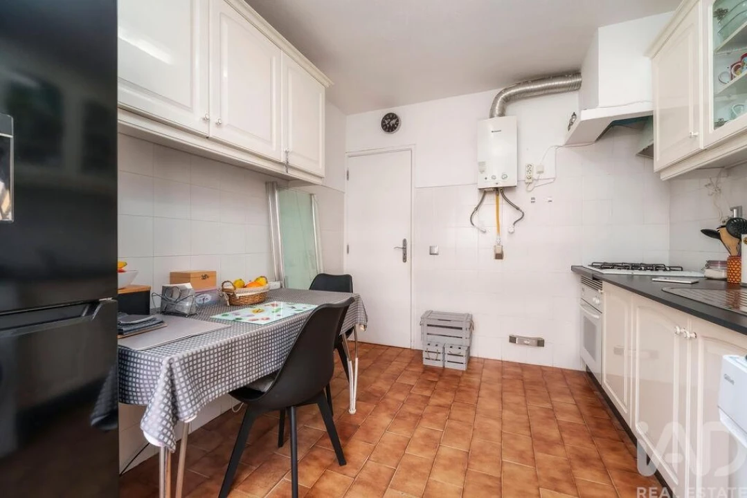Apartamento T3 para Venda em Faro (Sé e São Pedro) Foto 12