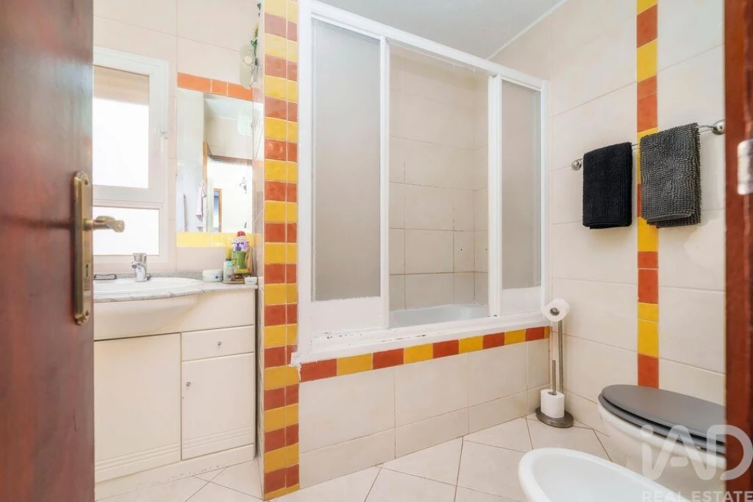 Apartamento T3 para Venda em Faro (Sé e São Pedro) Foto 30