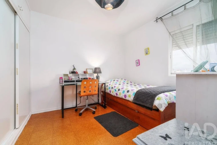 Apartamento T3 para Venda em Faro (Sé e São Pedro) Foto 16