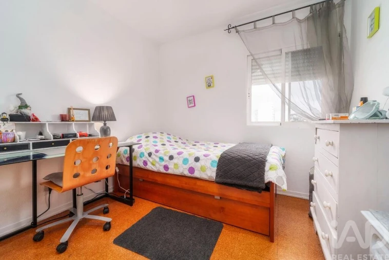 Apartamento T3 para Venda em Faro (Sé e São Pedro) Foto 17