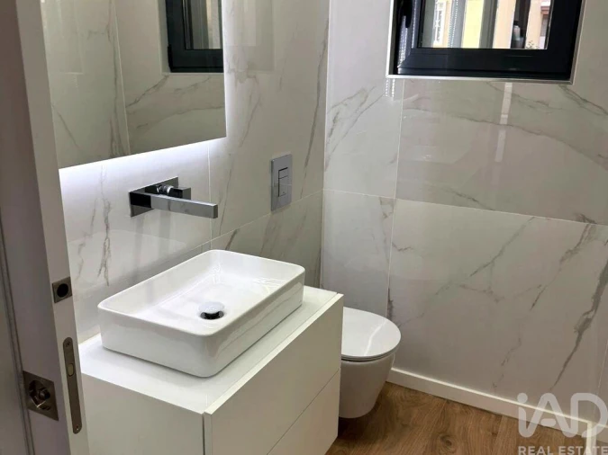 Moradia T4 para Venda em Loures Foto 15