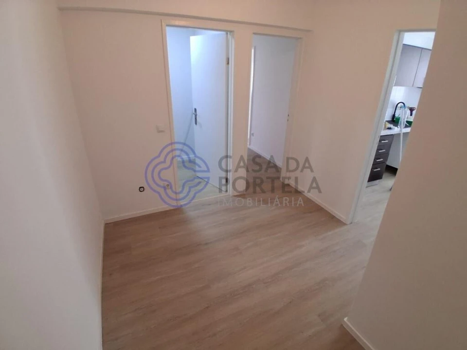 Apartamento T3 para Venda em Baguim do Monte (Rio Tinto) Foto 27