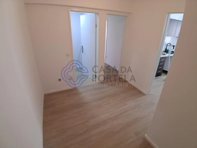 Apartamento T3 para Venda em Baguim do Monte (Rio Tinto) Foto 27