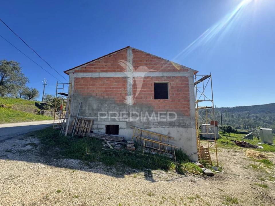 Moradia T3 para Venda em Olalhas Foto 20