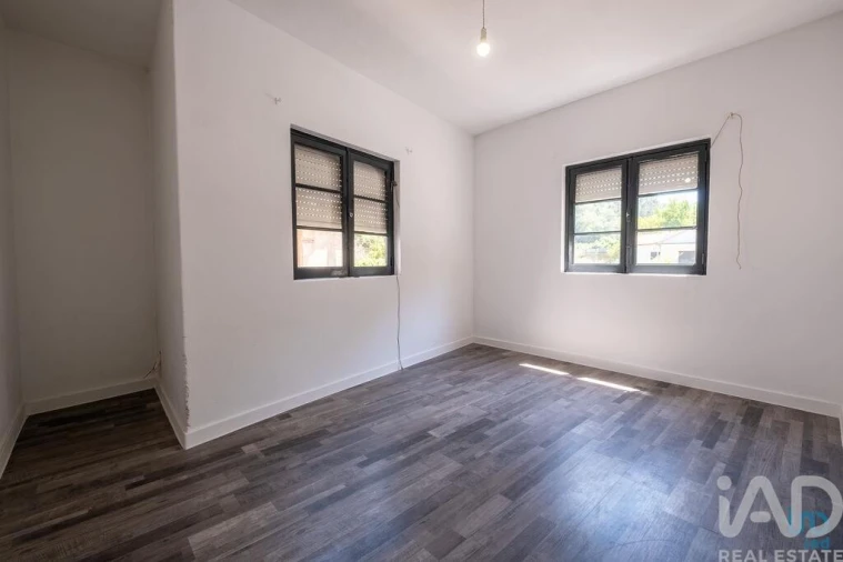 Moradia T3 para Venda em Penacova Foto 13