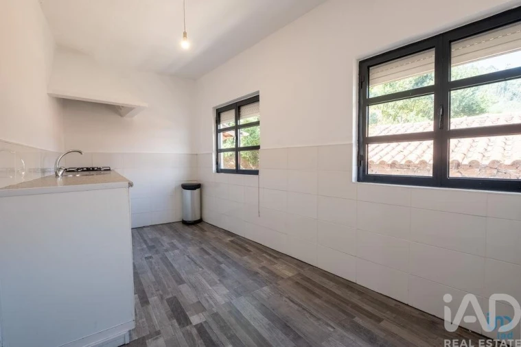 Moradia T3 para Venda em Penacova Foto 7