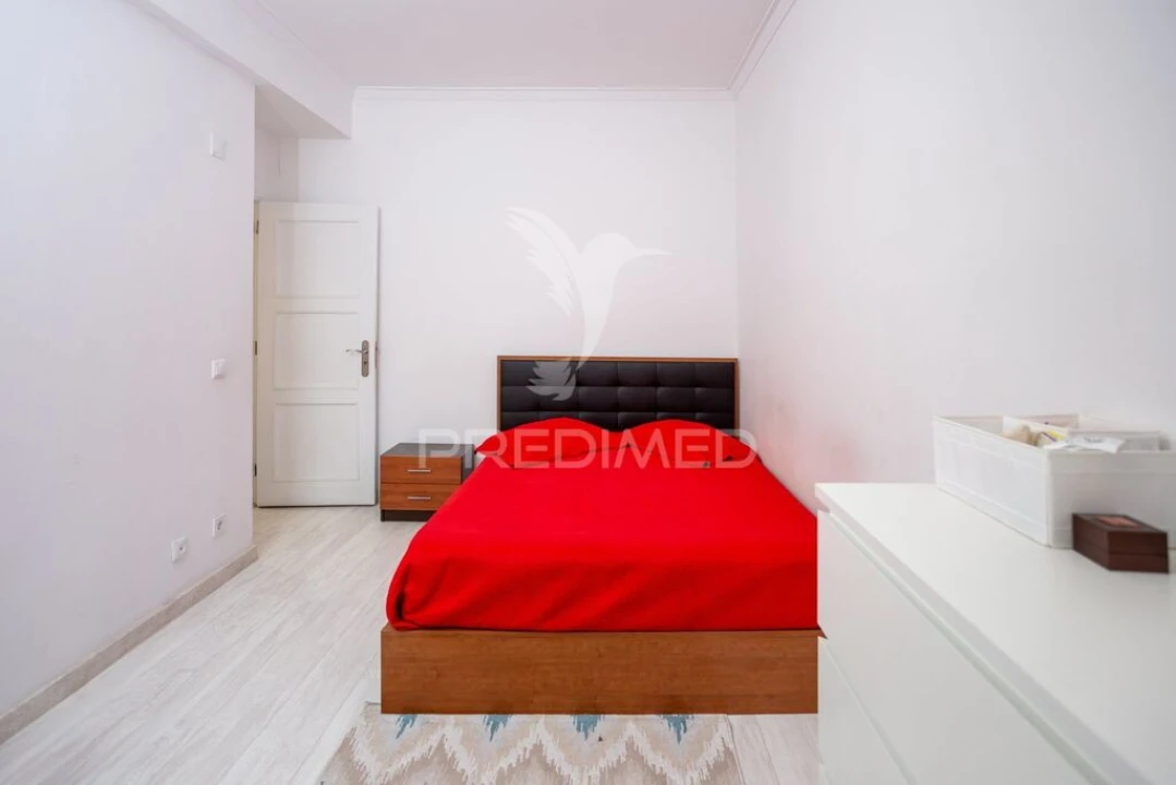 Apartamento T3 para Venda em Laranjeiro e Feijó Foto 6