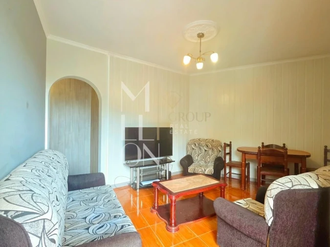 Moradia T5 para Venda em Estreito de Camara de Lobos Foto 24