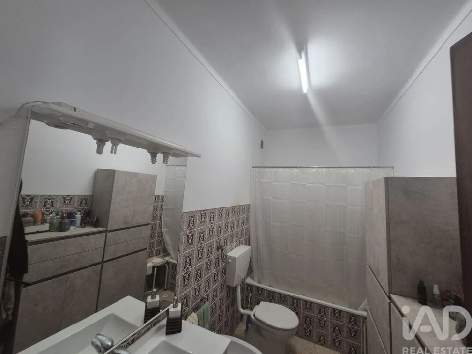 Apartamento T2 para Venda em Seixal, Arrentela e Aldeia de Paio Pires Foto 6