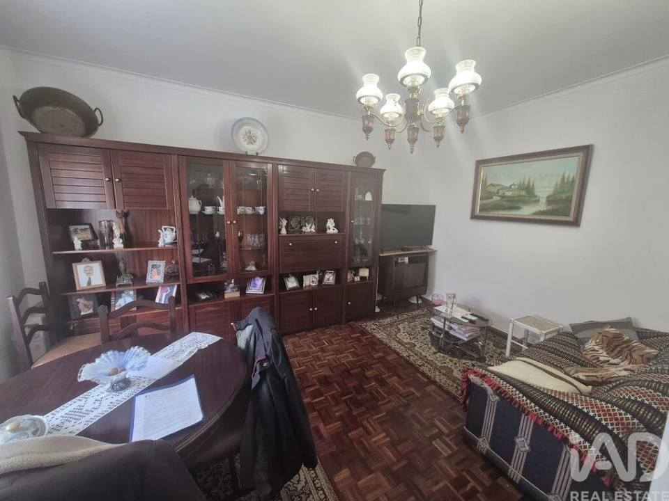 Apartamento T2 para Venda em Seixal, Arrentela e Aldeia de Paio Pires Foto 2