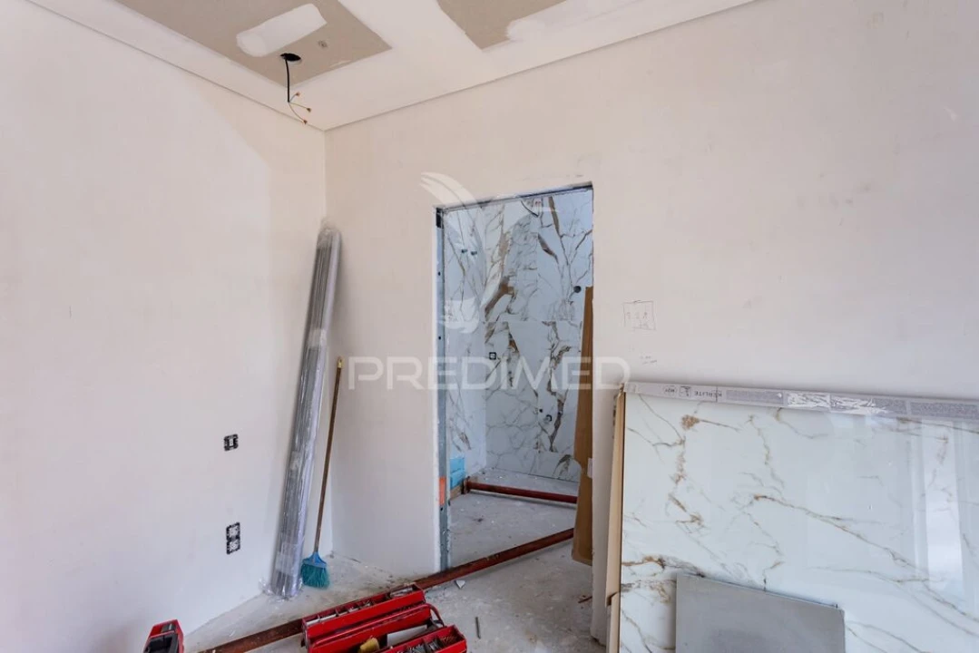 Moradia T3 para Venda em Corroios Foto 18