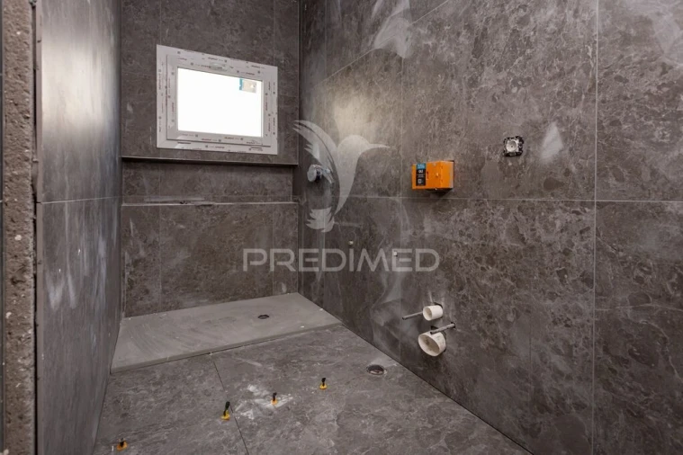 Moradia T3 para Venda em Corroios Foto 11