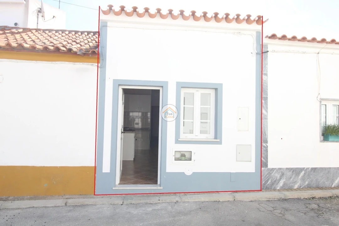 Moradia T2 para Venda em Reguengos de Monsaraz Foto 2