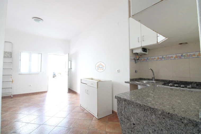 Moradia T2 para Venda em Reguengos de Monsaraz Foto 4