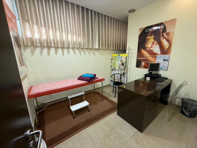 Loja para Arrendamento em Oliveira, São Paio e São Sebastião Foto 7