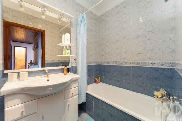 Apartamento T3 para Venda em São Pedro de Tomar Foto 27