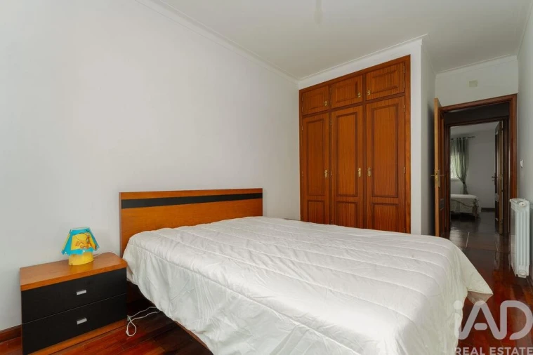 Apartamento T3 para Venda em São Pedro de Tomar Foto 24