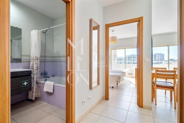 Apartamento T1 para Venda em Portimão Foto 8